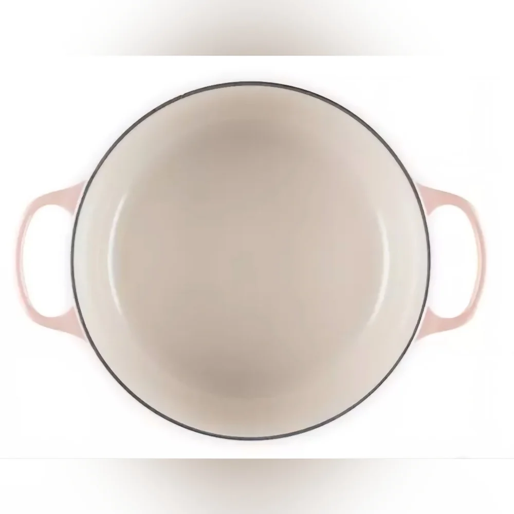 Le Creuset Signature Round Dutch Oven, 5.5 Qt., Color Pêche, Retail $434.95 USD